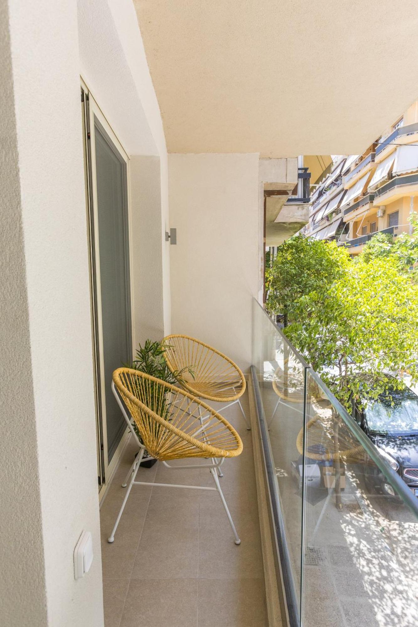 The Mediterranean Suites Pireusz Kültér fotó