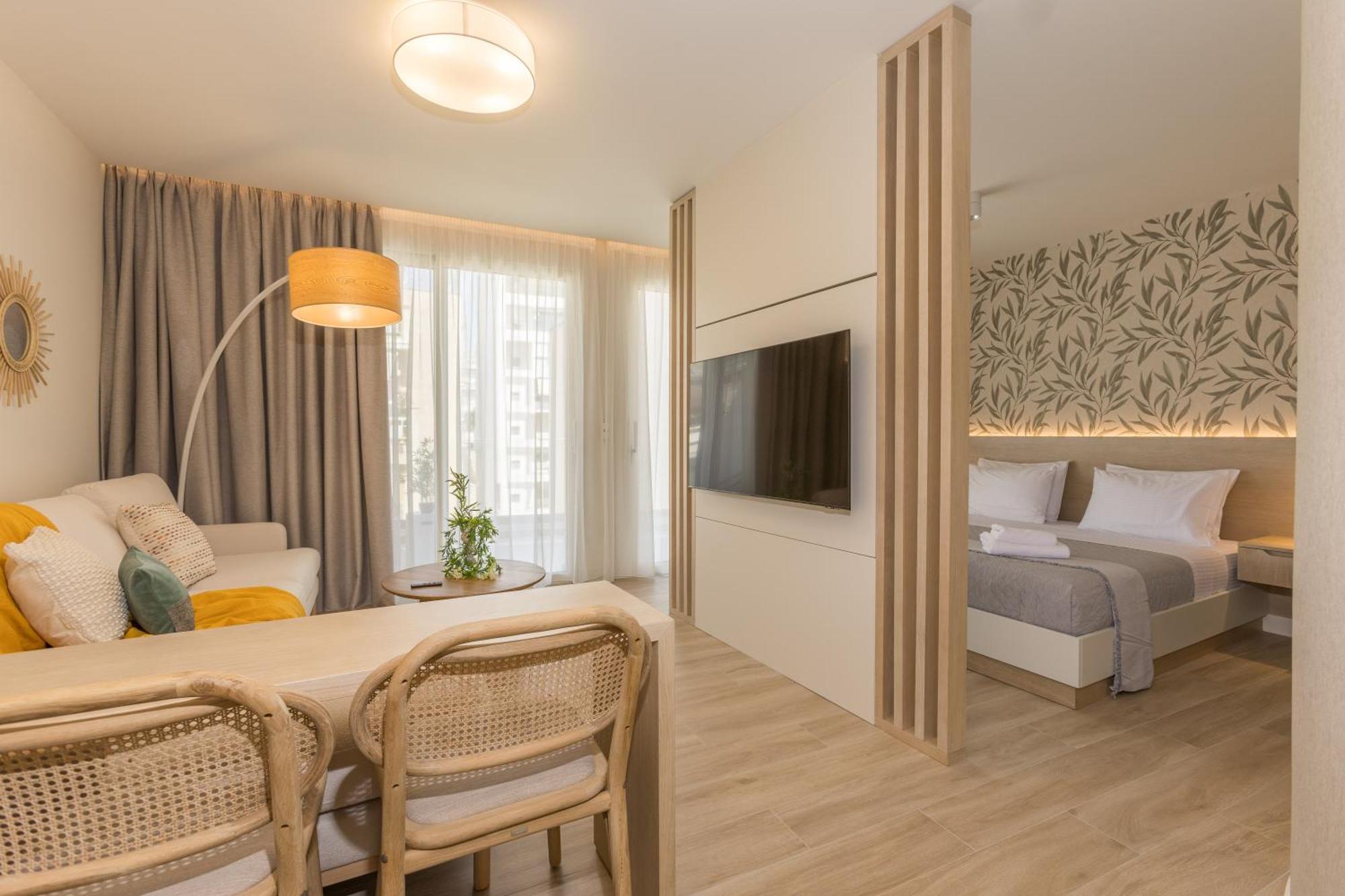 The Mediterranean Suites Pireusz Kültér fotó